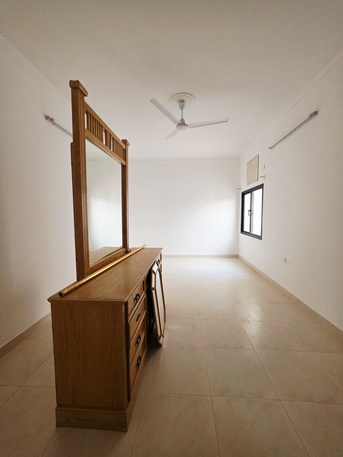 Muharraq, Apartments/Houses, BHD 170/month,  2 BR,  -Very Neet & Clean UN Furnished Spacious 2 BHK Family Flat Without Ewa @170/BD In Muharraq