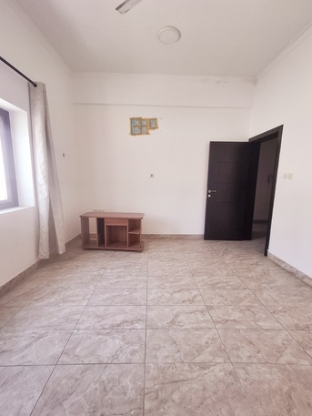 Muharraq, Apartments/Houses, BHD 140/month,  1 BR,  -Very Neet & Clean UN Furnished Spacious 1 BHK Family Flat Without Ewa @140/BD In Muharraq