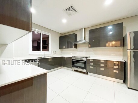 Kuwait City, Apartments/Houses, KWD 950/month,  3 BR,  Semi Furnished Three Bedroom Apartment For Rent,Near Kuwait City