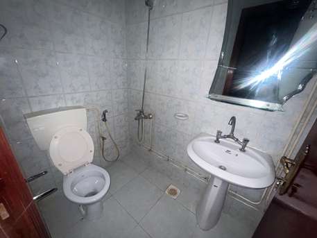 Zinj, Apartments/Houses, BHD 330/year,  Furnished,  2 BR,  EXCELLENT 2 BHK FULLYFURNISHED (INCLUCIVE) RENT BHD 330 EWA 50/- (EXCLUSIVE) RENT BHD 280