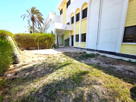 Budaiya, Apartments/Houses, BHD 400/month,  2 BR,  100 Sq. Meter,  Compound In Side Apartment With Garden In Budaiya