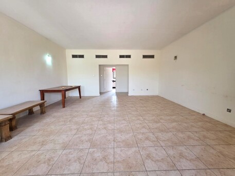 Budaiya, Apartments/Houses, BHD 400/month,  2 BR,  100 Sq. Meter,  Compound In Side Apartment With Garden In Budaiya