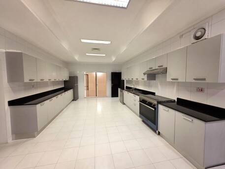 Hamala, Apartments/Houses, BHD 850/month,  4 BR,  500 Sq. Meter,  Renovated Villa With Large Garden In Hamala