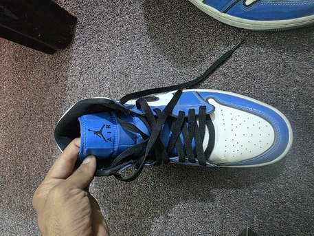 Riyadh, Clothing & Accessories, SAR 50,  ( High Replicas) Air Jordan Royale Blue Size 44 ,with Starter Shirt For Sale