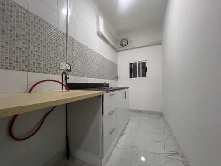 Mahooz, Apartments/Houses, BHD 220/year,  Furnished,  1 BR,  EXCELLENT FULLY FURNISHED|SPEACIUS 1 BED ROOM|CLOSEDKITCHEN| WITHOUT LIFT 3RD FLOOR|