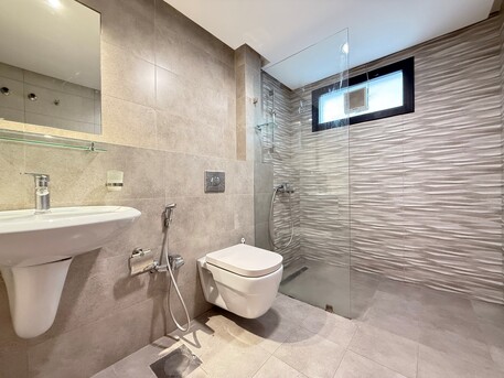 Kuwait City, Apartments/Houses, KWD 1000/month,  5 BR,  Masayel &ndash; Unfurnished, Five Bedroom Floor W/balcony