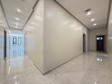 Kuwait City, Apartments/Houses, KWD 1000/month,  5 BR,  Masayel &ndash; Unfurnished, Five Bedroom Floor W/balcony