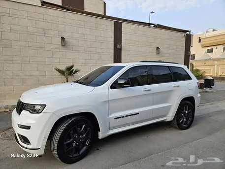 Riyadh, Vehicles, Cars & Trucks , SAR 120000,  Jeep Grand Cherokee,  2019,  Automatic,  110000 KM,   S  Under Warranty