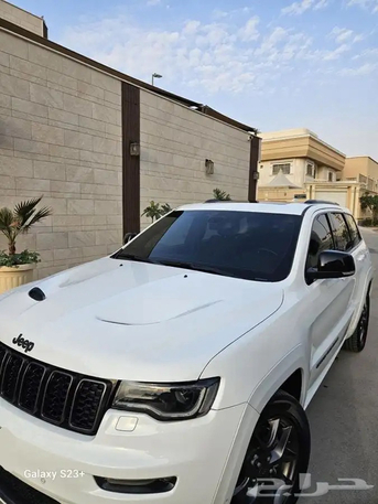 Riyadh, Vehicles, Cars & Trucks , SAR 120000,  Jeep Grand Cherokee,  2019,  Automatic,  110000 KM,   S  Under Warranty
