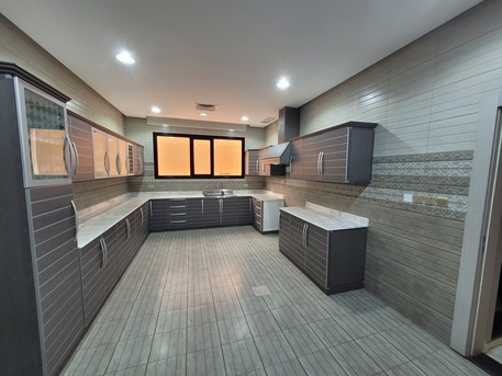 Kuwait City, Apartments/Houses, KWD 1300/month,  4 BR,  300 Sq. Meter,  4 Bedroom Very Modern Duplex Flat For Rent In Surra At 1300KD
