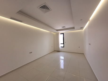 Kuwait City, Apartments/Houses, KWD 1300/month,  4 BR,  300 Sq. Meter,  4 Bedroom Very Modern Duplex Flat For Rent In Surra At 1300KD