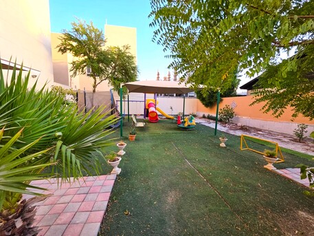 Janabiya, Apartments/Houses, BHD 550/month,  2 BR,  200 Sq. Meter,  Compound Styli Fully Furnished Flat  Janabiya