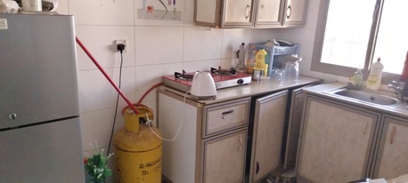 Muharraq, Apartments/Houses, BHD 100/month,  2 BR,  I Furnished Sharing Flat For Rent In Muharaq ( Including Electricity)