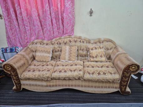 Riyadh, Furniture, SAR 25000250,  8 SEATER WOODEN DINING TABLE AVAILABLE & SOFA SET