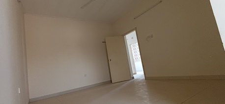 Zinj, Apartments/Houses, BHD 170/month,  2 BR,  2 Bhk Exclusive With Balcony And Car Parking