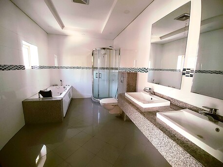 Tubli, Villas, BHD 1000,  400 Sq. Meter,  Semi Furnished 5 BHK Luxury Garden Villa For Rent In Tubli