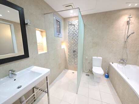 Juffair, Apartments/Houses, BHD 280/month,  Furnished,  Studio,  Premium And Alluring | Stunning | Modern Interior |  Wifi | Great Facilities | In Juffair