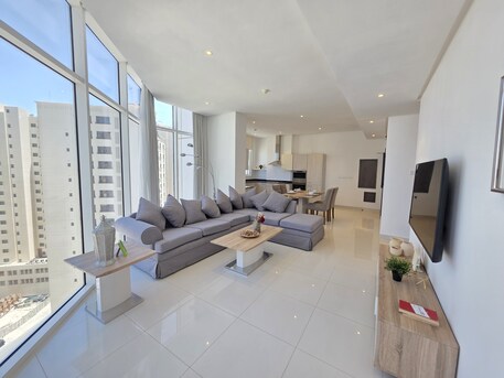 Hoora, Apartments/Houses, BHD 375/month,  Furnished,  1 BR,  Sea View | Luxury & Elegant | Modern Interior | Free Internet | In New Juffair