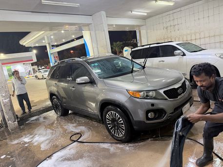 Riyadh, Vehicles, Cars & Trucks , SAR 20,  Kia Sorento,  2012,  Automatic,  4 KM,