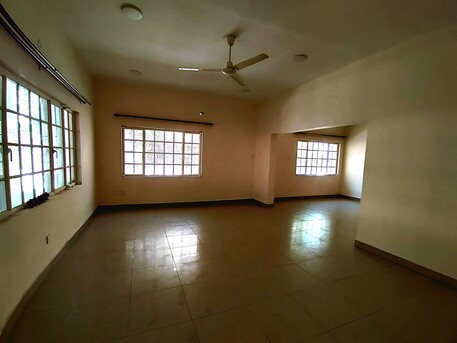 Segaya, Villas, BHD 550,  300 Sq. Meter,  3 BHK Beautiful Garden Villa For Rent In Segaya  Near Al Hayat Mall BD 550/-