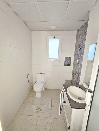 Hamad Town, Offices, BHD 250,  100 Sq. Meter,  Office For Rent In Malikya Prime Location