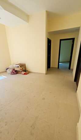Salmaniya, Apartments/Houses, BHD 220/month,  2 BR,  2 Bedroom Brand New Semi Furnished Flat For Rent With Ewa