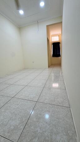 Manama, Apartments/Houses, BHD 160/month,  2 BR,  2 Bhk Exclusive Neat And Clean Flat