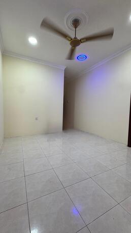 Hoora, Apartments/Houses, BHD 170/month,  1 BR,  1 Bhk Semi Unlimited Ewa Neat And Clean