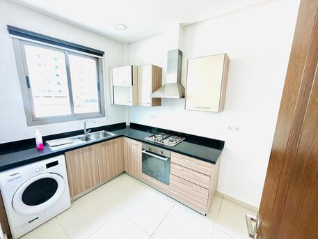 Janabiya, Apartments, Flats, Houses & Villas, BHD 250/month,  3 BR,  Semi Furnished 3 Bedroom Flat With Living Room, Closed Kitchen, And 3 Bathroom