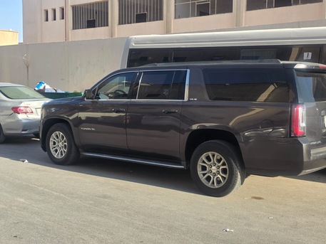 Riyadh, Vehicles, Cars & Trucks , SAR 22000,  Gmc Yukon XL,  2016,  Automatic,  294000 KM,   ,Excellent Condition