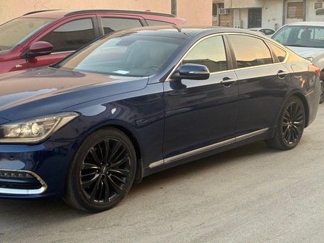 Riyadh, Vehicles, Cars & Trucks , SAR 48500,  Genesis G80,  2017,  Automatic,  430000 KM,  Females Favorite Car Very Safe And Beautiful