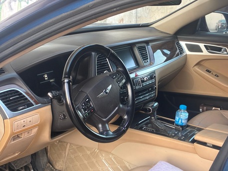 Riyadh, Vehicles, Cars & Trucks , SAR 48500,  Genesis G80,  2017,  Automatic,  430000 KM,  Females Favorite Car Very Safe And Beautiful