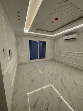 Khobar, Apartments/Houses, SAR 3484/month,  Furnished,  4 BR,  A Very Quiet And Nice Apartment Where Located In Front Of Al-Shubili Grand Mall