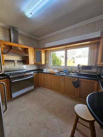 Amman, Apartments/Houses, JOD 8000/year,  Furnished,  3 BR,  Ground Fully Furinshed 3B Apartment With Outside Garden In 4 Circle 00962777688956