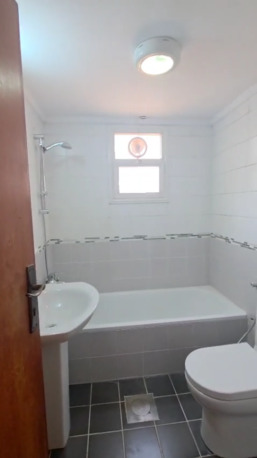 Salmiya, Apartments/Houses, KWD 450/month,  3 BR,  Spacious Apartment For Rent In Salmiya!