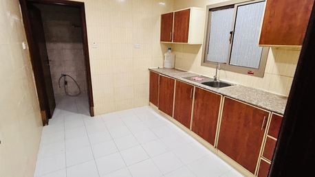 Zinj, Apartments/Houses, BHD 250/month,  1 BR,  SEMI- FURNISHED 1BHK APARTMENT FOR RENT IN ZINJ :SUBEER-38185065