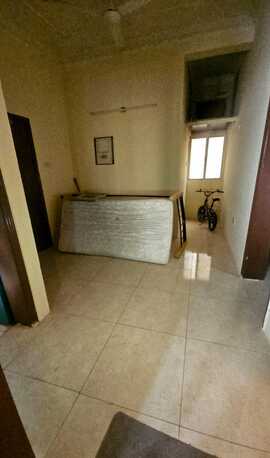 Gudaibiya, Apartments/Houses, BHD 150/month,  2 BR,  2 Bedroom Unfurnished Flat For Rent Without Ewa