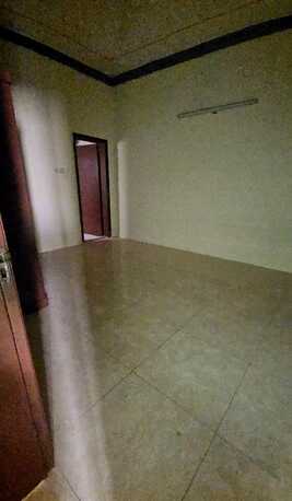 Gudaibiya, Apartments/Houses, BHD 150/month,  2 BR,  2 Bedroom Unfurnished Flat For Rent Without Ewa