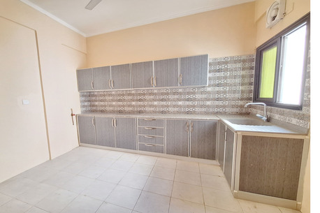 Arad, Apartments/Houses, BHD 200/month,  3 BR,  Special Offer!!! | 3 Bhk With 4 Bathroom | Spacious | Closed Kitchen | With Ac | In Arad