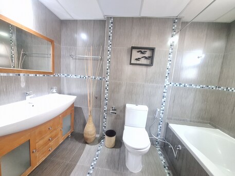 Juffair, Apartments/Houses, BHD 350/month,  Furnished,  2 BR,  Gorgeous Flat | Ultra-Modern | Closed Kitchen | Balcony I Near Oasis Mall Juffair