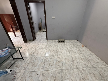 Muharraq, Real Estate For Sale, BHD 150,  1 BR,  1 Bhk Flat For Rent In Muharraq Behind Ramaz Mall