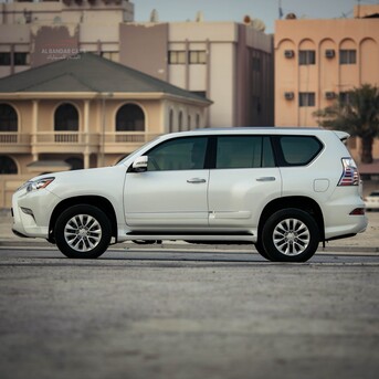 Zinj, Vehicles, Cars & Trucks , BHD 9500,  Lexus GX 460,  2014,  Automatic,  180 KM,  LEXUS GX460  Fully Loaded SUV 4X4 / Excellent Condition