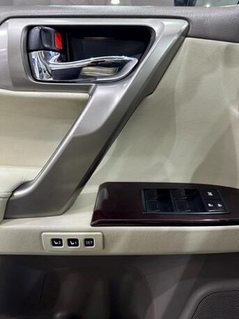 Zinj, Vehicles, Cars & Trucks , BHD 9500,  Lexus GX 460,  2014,  Automatic,  180 KM,  LEXUS GX460  Fully Loaded SUV 4X4 / Excellent Condition