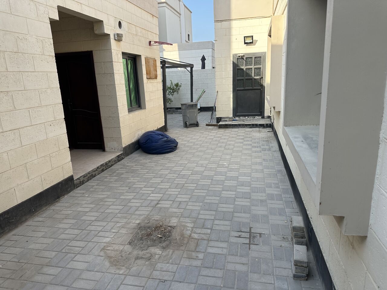 Sanad, Villas, BHD 575,  Furnished,  2700 Sq. Feet,  Luxury Villa For Rent In Jurdab Near Sanad And Isa Town