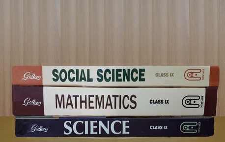 Manama, Books, BHD 4,  CBSE Guides Of Class 9 For Sale