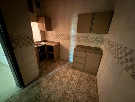  , BHD 130/month,  2 BR,  Flat For Rent In Riffa Near Alhilal Hospital, 5