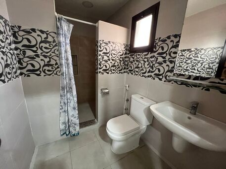 Busaiteen, Apartments/Houses, BHD 280/month,  Furnished,  1 BR,  Fully Furnished Spacious Flat For Rent In Busaiteen With EWA