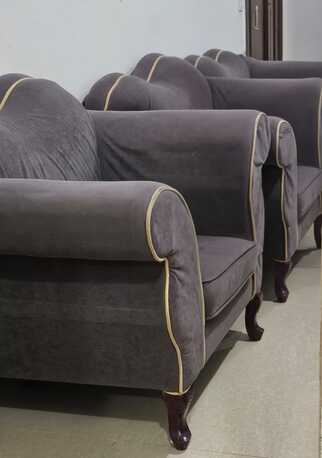 Jeddah Furniture, SAR 200,  Sofa, 1