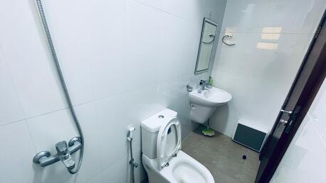 Busaiteen, Apartments, Flats, Houses & Villas, BHD 200/month,  Furnished,  1 BR,  Fully Furnished Flat For Rent In Busaiteen With EWA Nearby Nesto