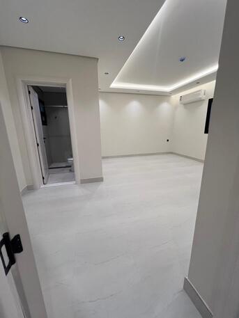 Al Malaz, Apartments, Flats, Houses & Villas, SAR 90000/year,  4 BR,  شقه للايجار بحى الملقا شمال الرياض